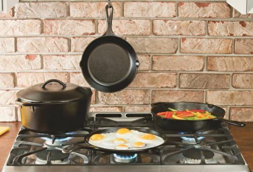 Lodge made in USA cast iron skillet — photo 4